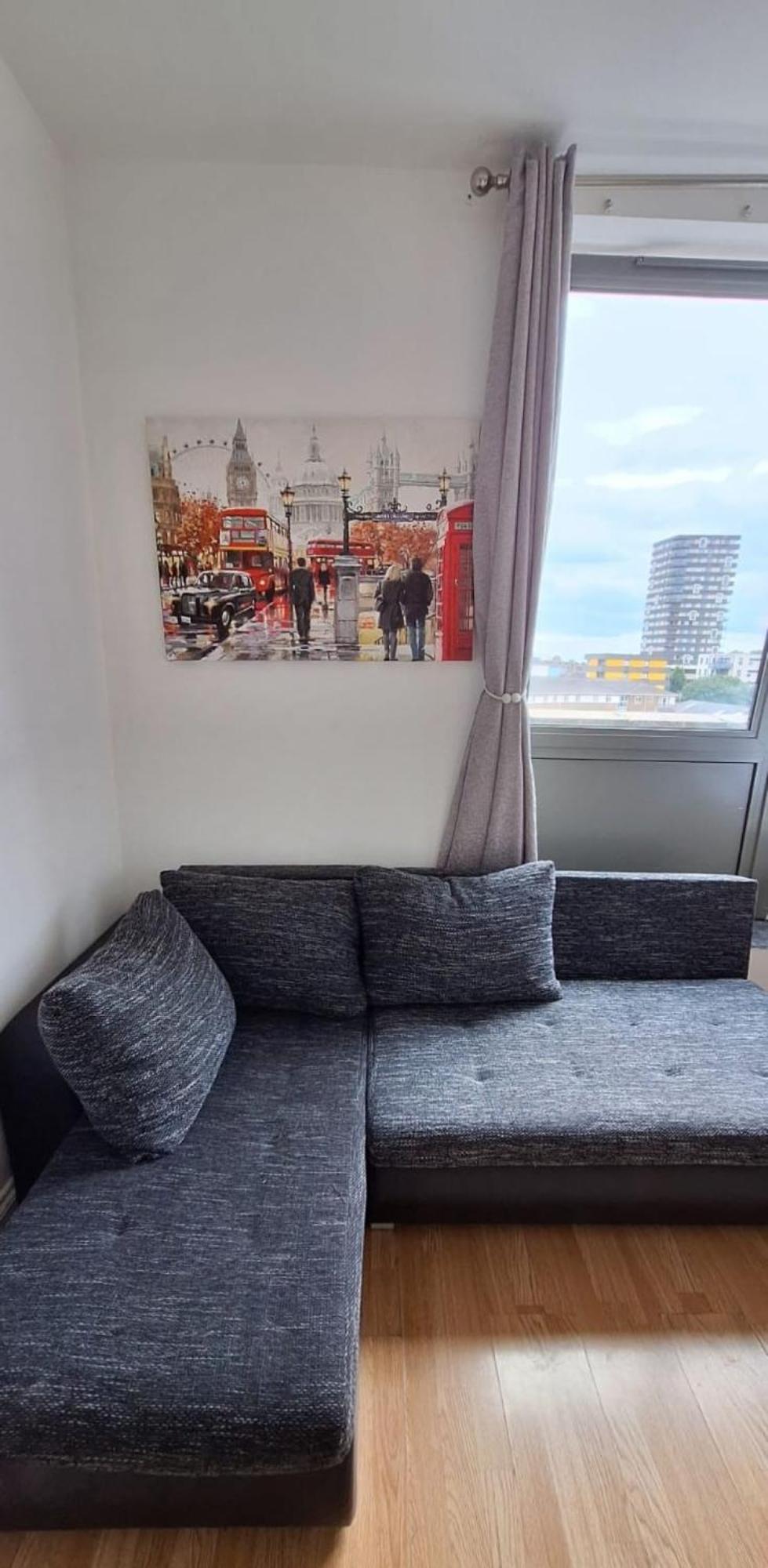 Apartamento Cosy Entire Flat In Whitechapel Londres Exterior foto